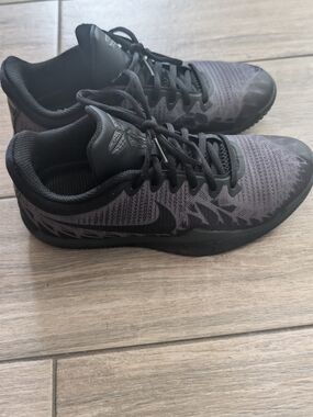 Nike Kobe Mamba Rage Youth Sneakers